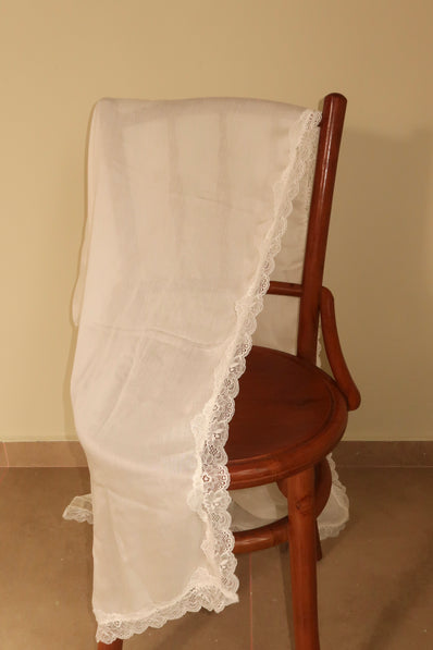 Angélique Lace Shawl